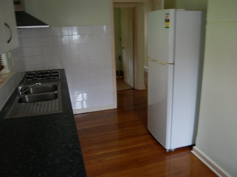 403 Berwick Street, St James WA 6102