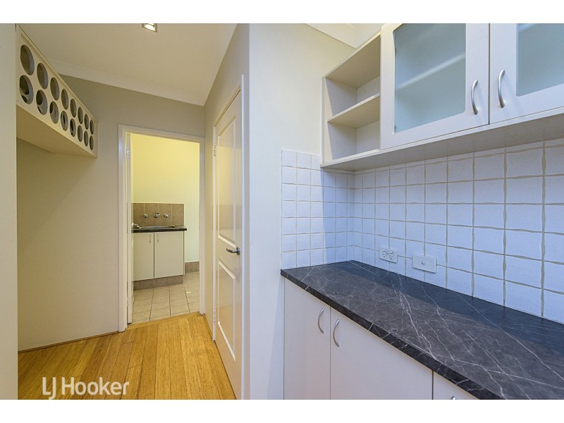 6 Akrasion Green, Victoria Park WA 6100