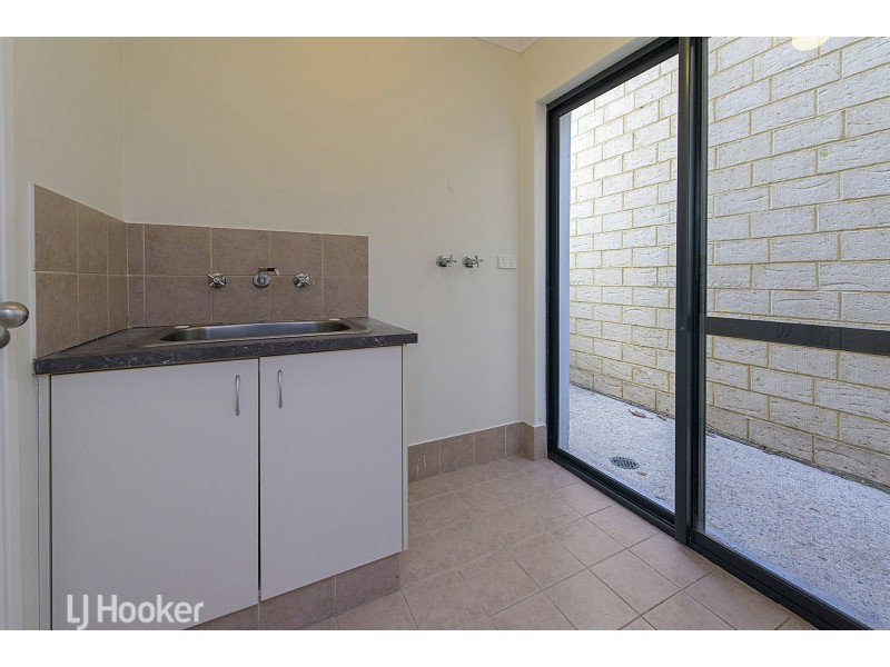 6 Akrasion Green, Victoria Park WA 6100