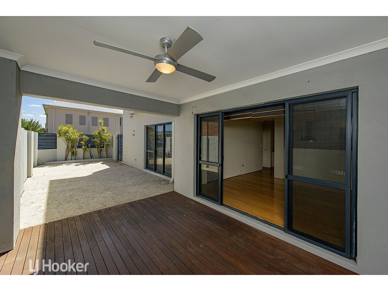 6 Akrasion Green, Victoria Park WA 6100