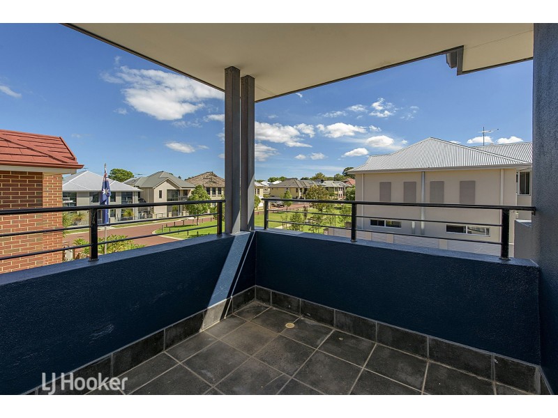 6 Akrasion Green, Victoria Park WA 6100