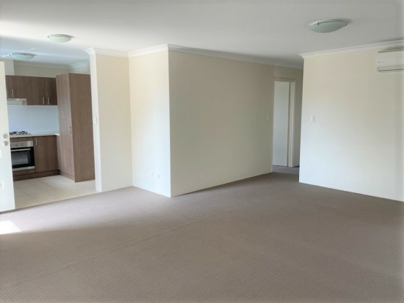 35 Mariposa Gardens, Success WA 6164