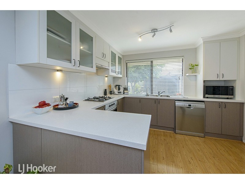 2/15 Talga Close, Wilson WA 6107