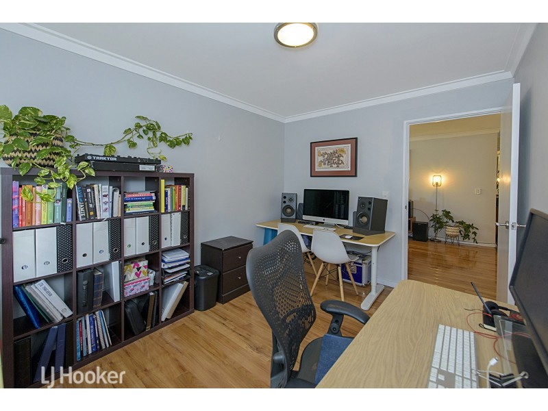 2/15 Talga Close, Wilson WA 6107