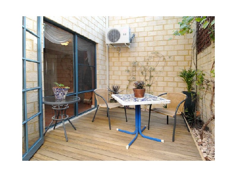 75 Sunbury Road, Victoria Park WA 6100