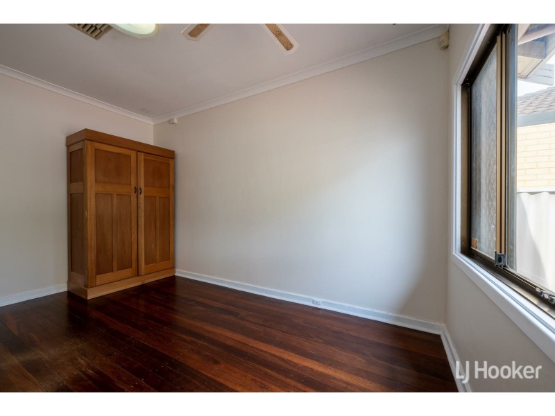42 Hooson Way, Wilson WA 6107