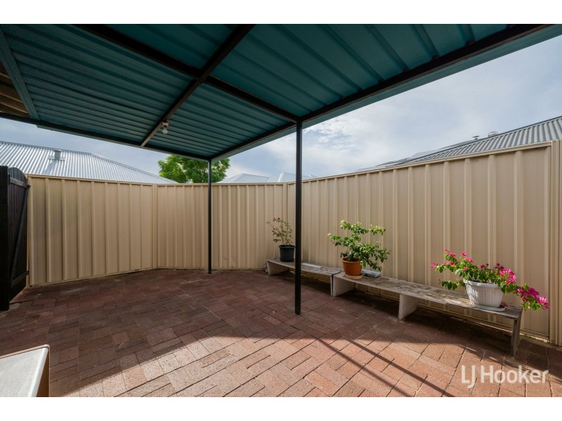 42 Hooson Way, Wilson WA 6107