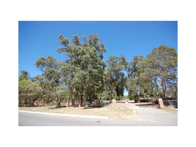 66 Elizabeth Street, East Cannington WA 6107