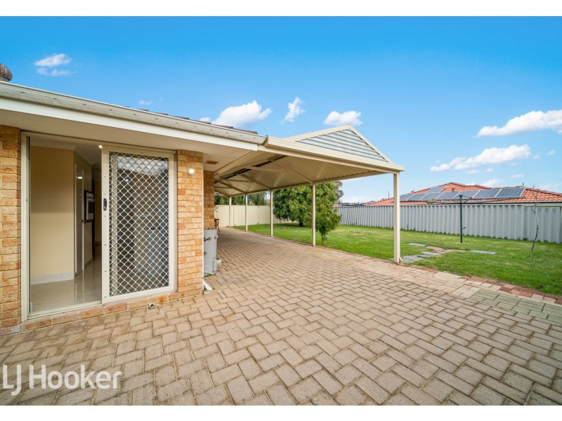 17 Lansing Street, Queens Park WA 6107