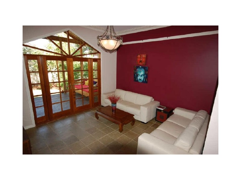 100 Westminster Street, East Victoria Park WA 6101