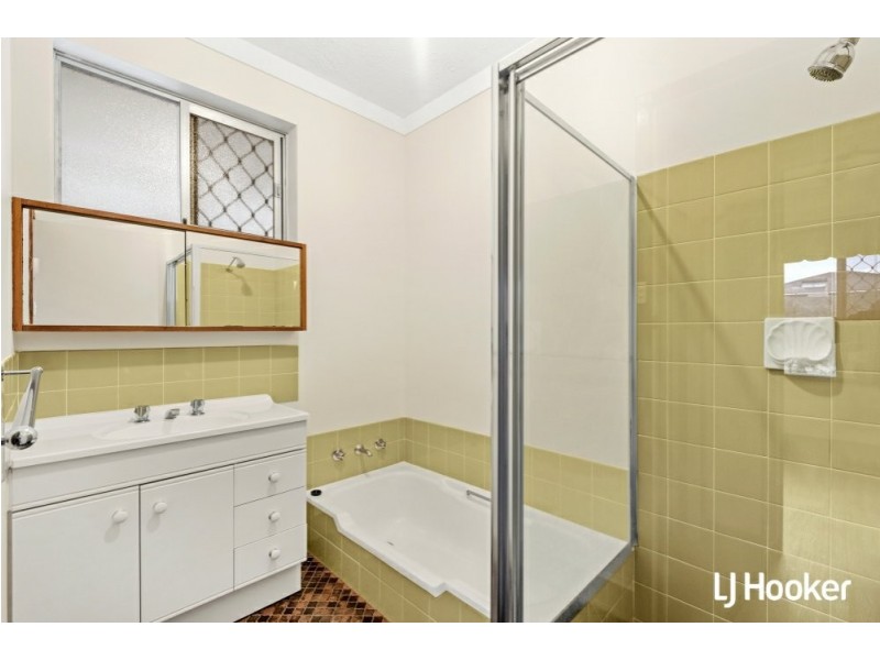 5 Cole Place, Dianella WA 6059
