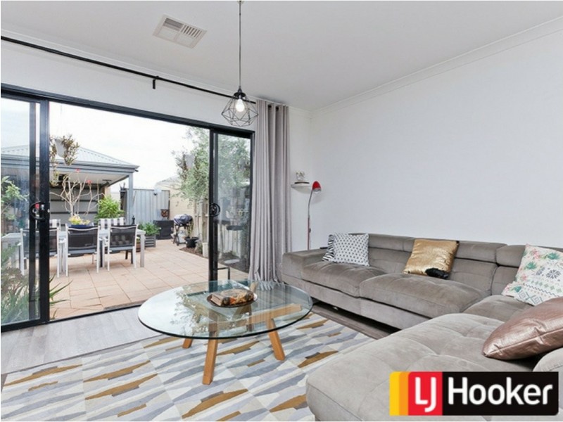 27 Shepherd Avenue, Ellenbrook WA 6069