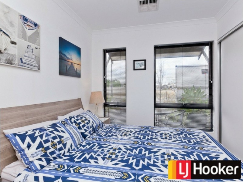 27 Shepherd Avenue, Ellenbrook WA 6069