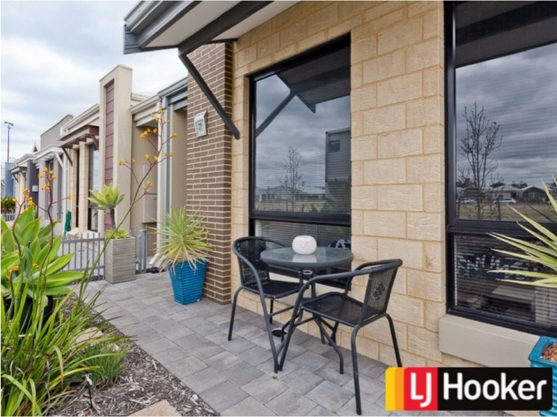 27 Shepherd Avenue, Ellenbrook WA 6069