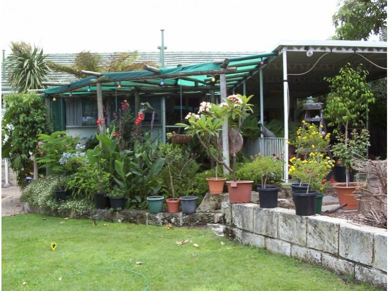 13 Blechynden Street, St James WA 6102