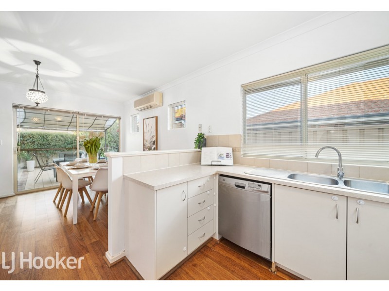 8/12 Alexandra Place, Bentley WA 6102