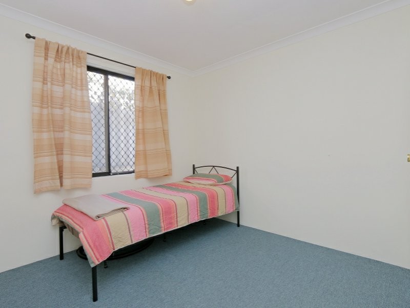 8/6 Warwick Street, St James WA 6102