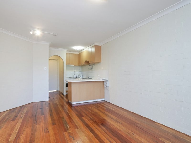 13/22 King George Street, Victoria Park WA 6100