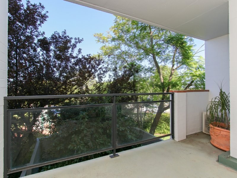 13/22 King George Street, Victoria Park WA 6100