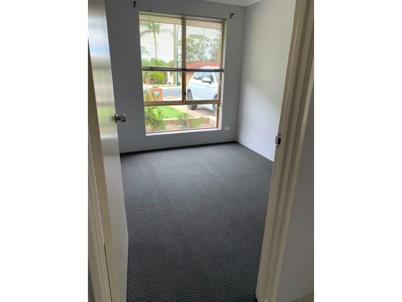 33 Galaxy Way, Carlisle WA 6101