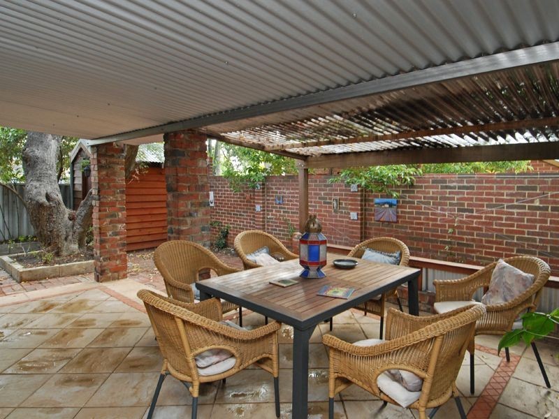 103A Mackie Street, Victoria Park WA 6100