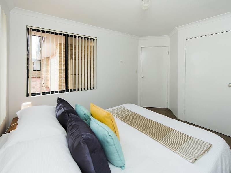 2/111 Beatty Avenue, East Victoria Park WA 6101