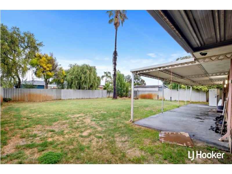 13 Wickens Street, Beckenham WA 6107