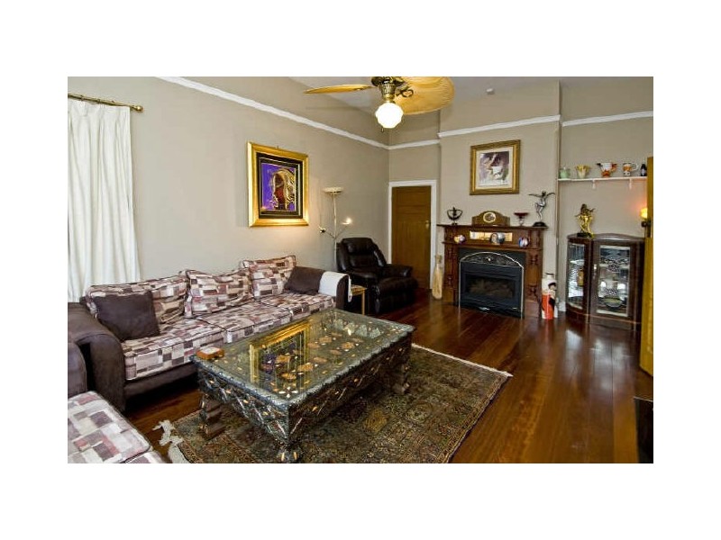 14 Egham Road, Burswood WA 6100