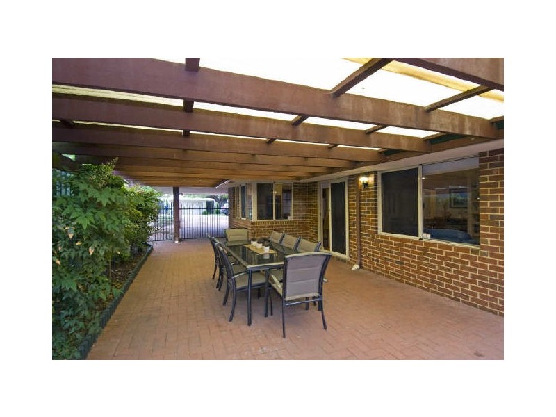 95 Teague Street, Victoria Park WA 6100