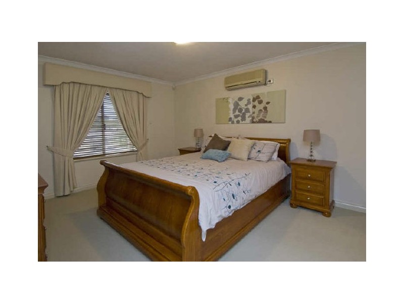 95 Teague Street, Victoria Park WA 6100