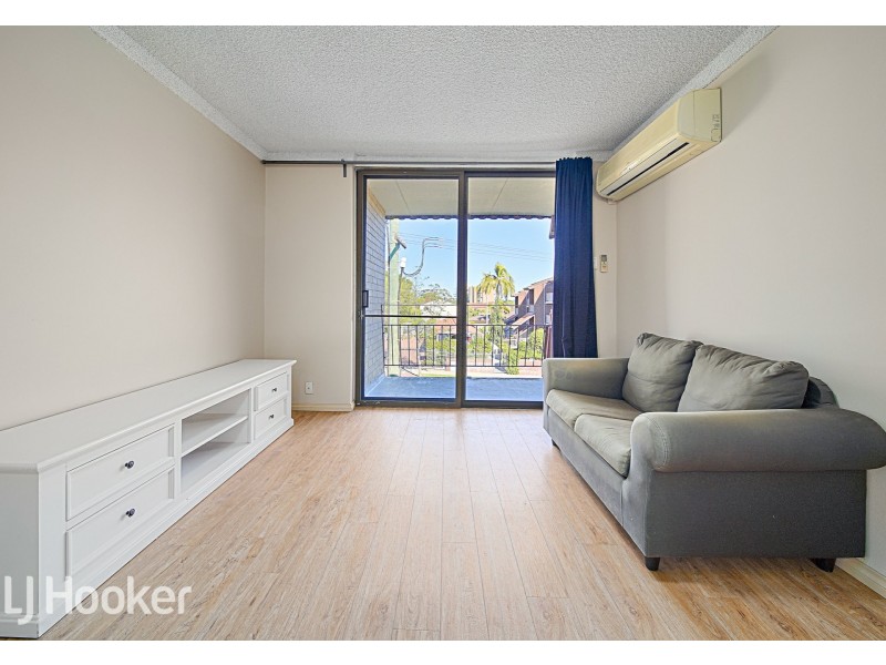 22/58 King George Street, Victoria Park WA 6100
