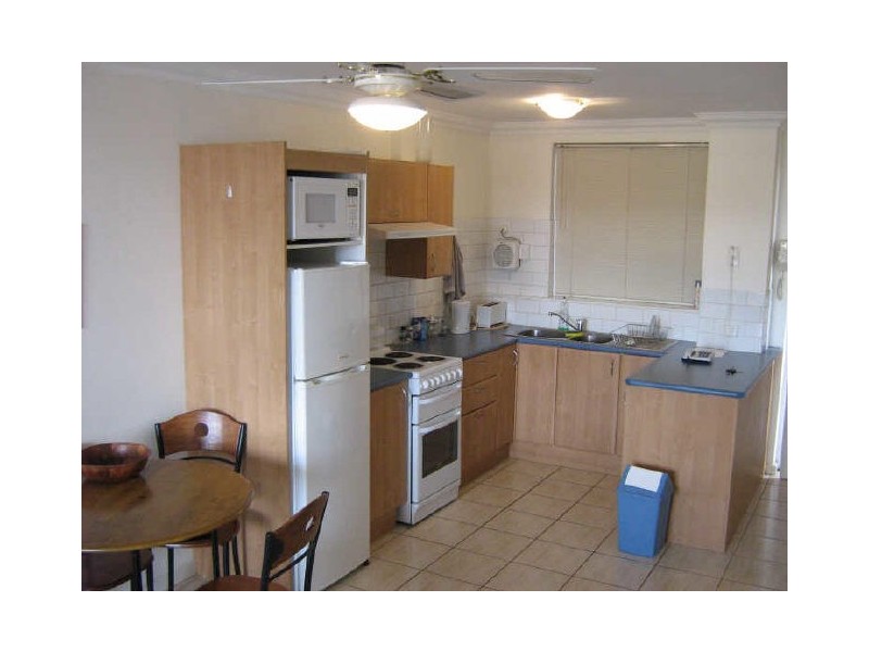 95/8 Hampton Street, Burswood WA 6100