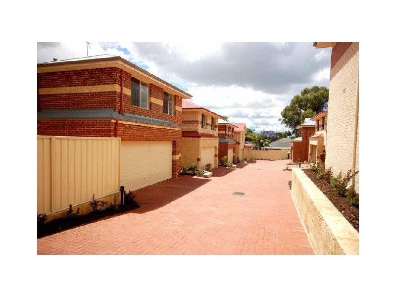 2/8 Forster Avenue, Lathlain WA 6100