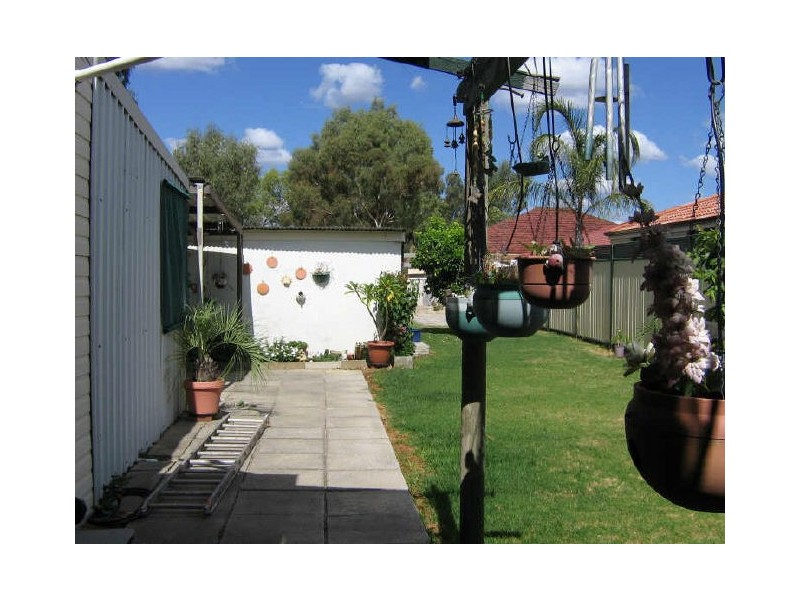 115 Station Street, East Cannington WA 6107