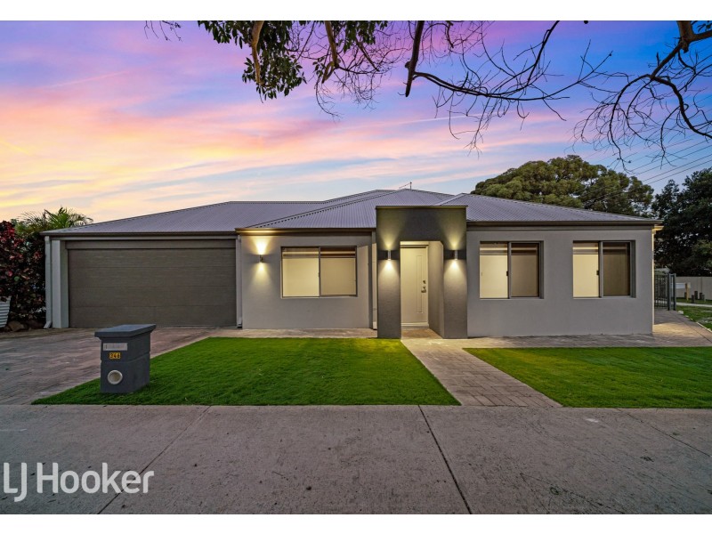 346 Fulham Street, Cloverdale WA 6105