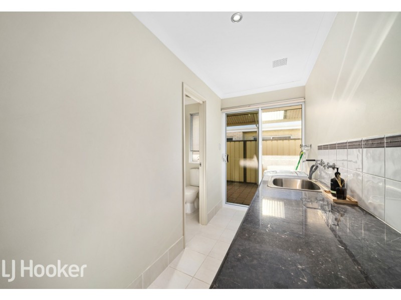 21 Stainsby Turn, Canning Vale WA 6155