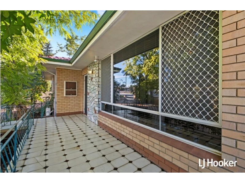 145 Manning Road, Bentley WA 6102