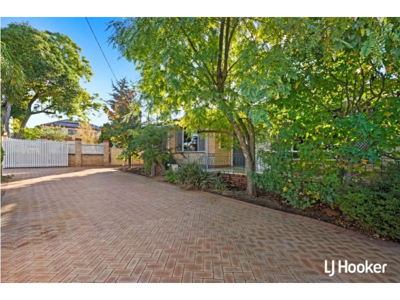 145 Manning Road, Bentley WA 6102