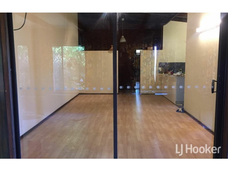 12 Deverell Way, Bentley WA 6102