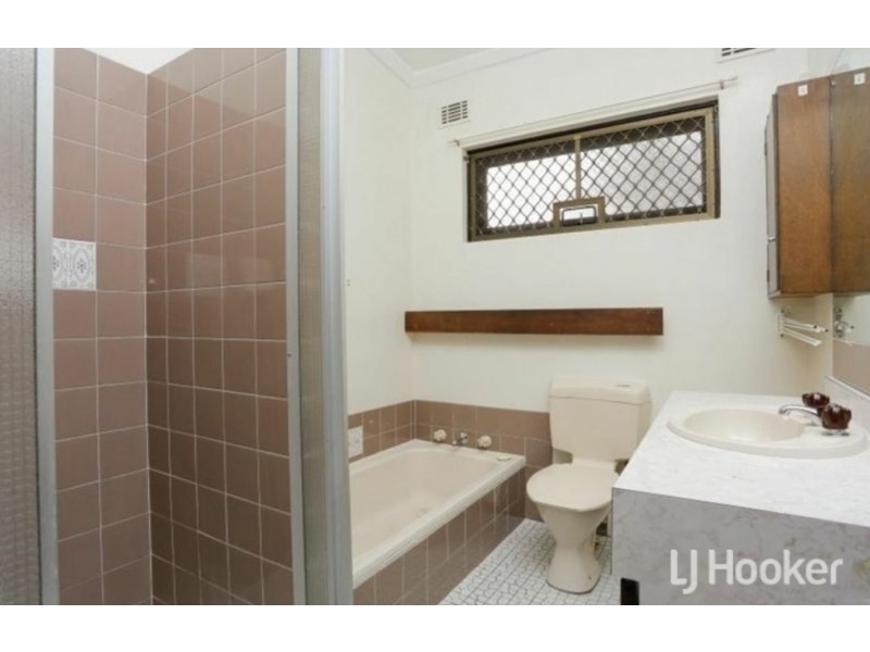 12 Deverell Way, Bentley WA 6102