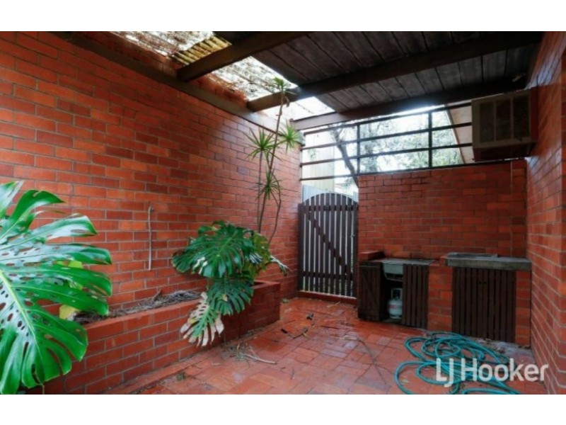 12 Deverell Way, Bentley WA 6102