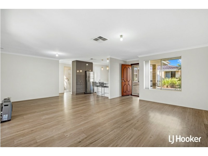 3/3 Short Street, Cannington WA 6107