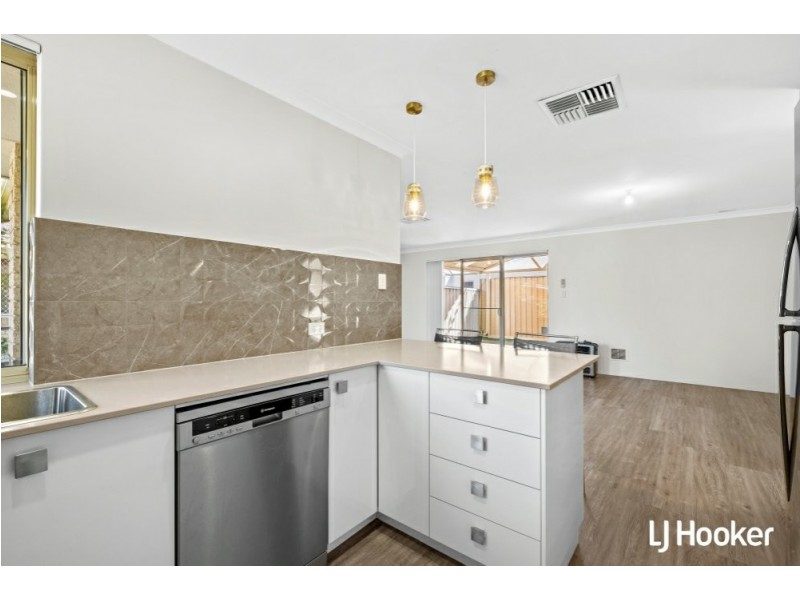 3/3 Short Street, Cannington WA 6107