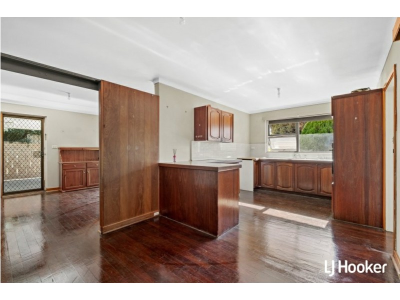 14 Glanton Way, Dianella WA 6059