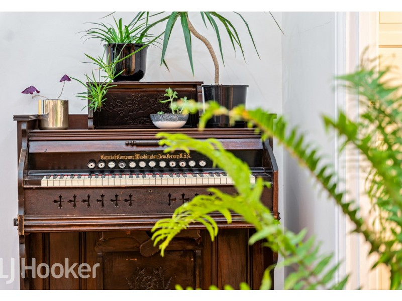 48 Hovia Terrace, Kensington WA 6151