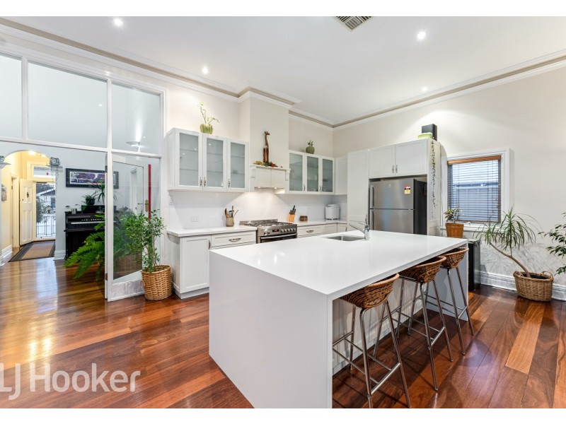 48 Hovia Terrace, Kensington WA 6151