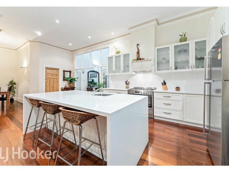 48 Hovia Terrace, Kensington WA 6151