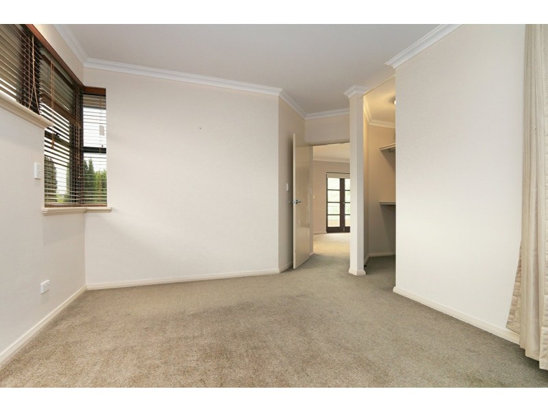 2/125 Hensman Street, South Perth WA 6151