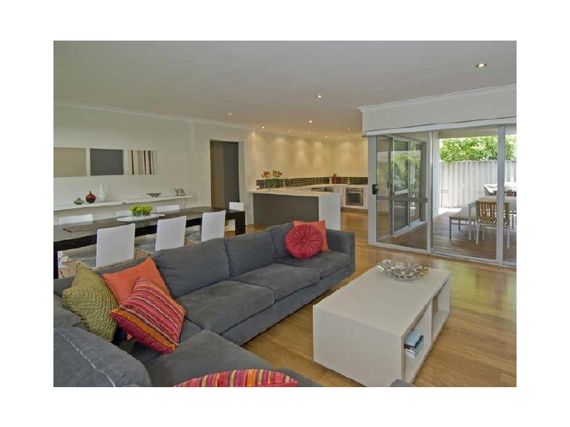 94 Teague Street, Victoria Park WA 6100