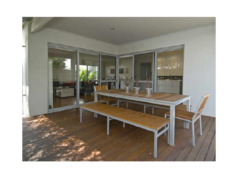 94 Teague Street, Victoria Park WA 6100